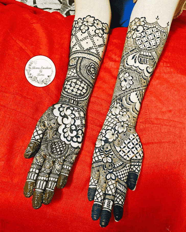 Pleasing Mumbai Henna Design