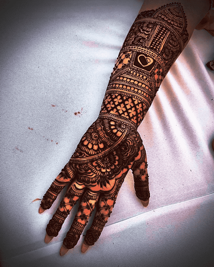 Arm Munich Henna Design