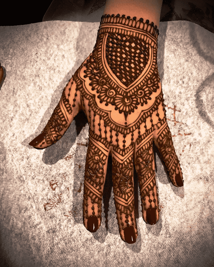 Dazzling Munich Henna Design