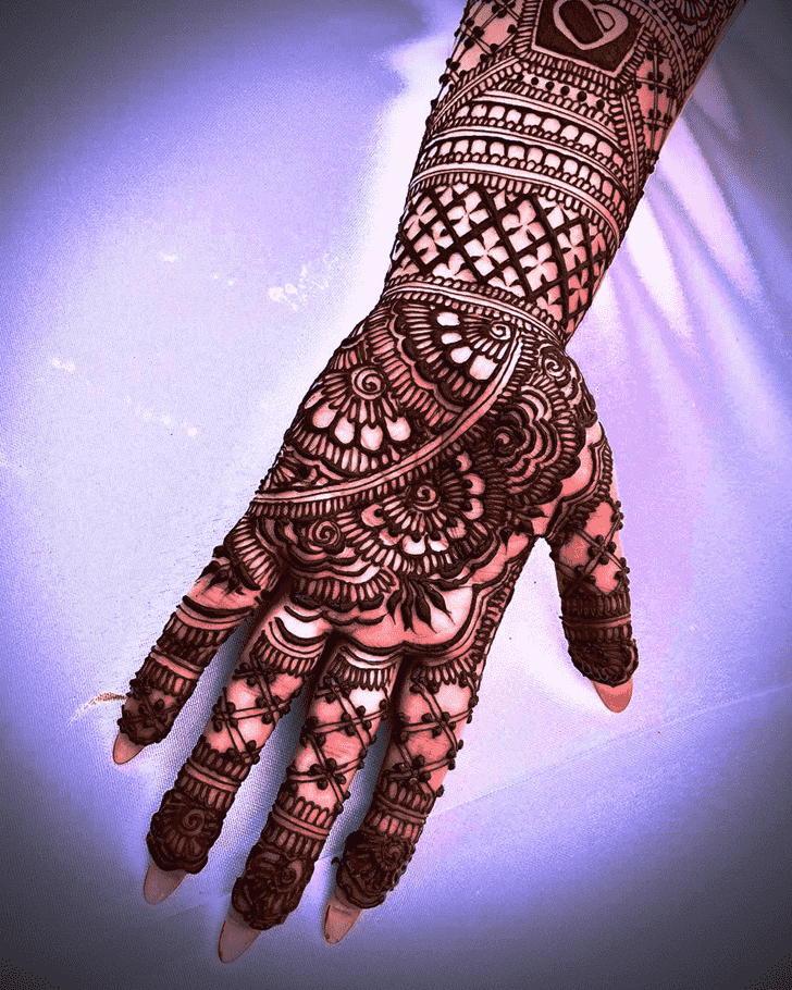 Arm Munich Henna Design