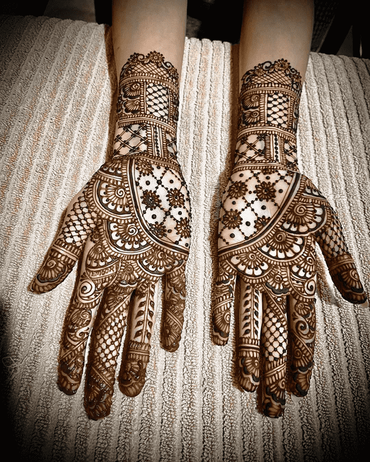 Enthralling Munich Henna Design