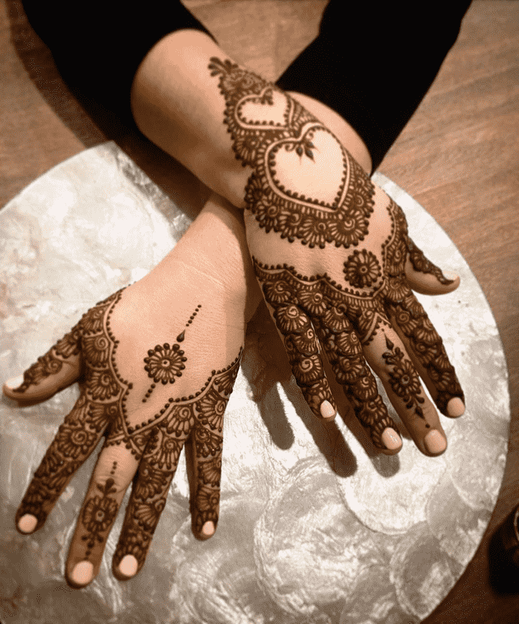 Marvelous Munich Henna Design