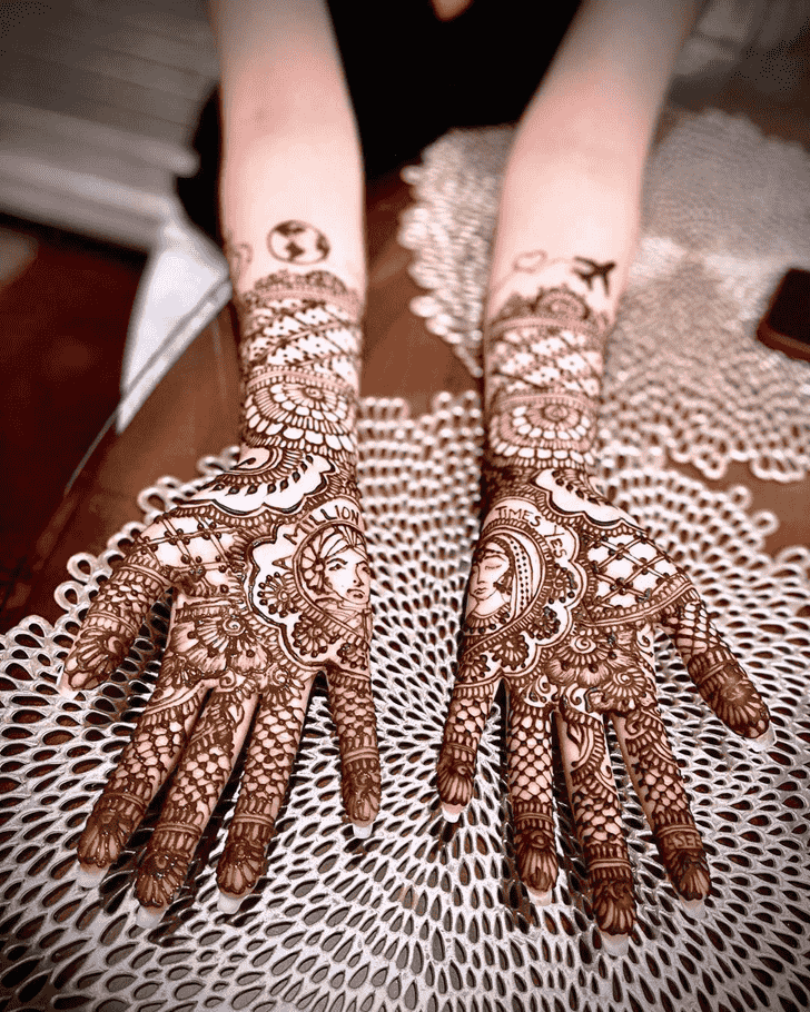 Radiant Munich Henna Design