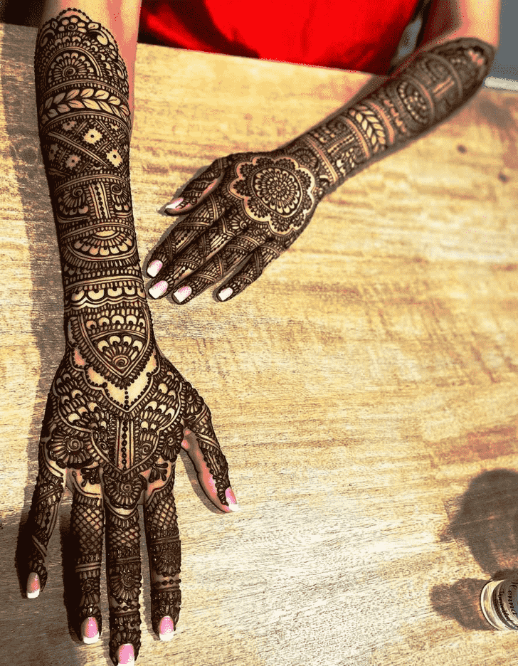 Splendid Munich Henna Design