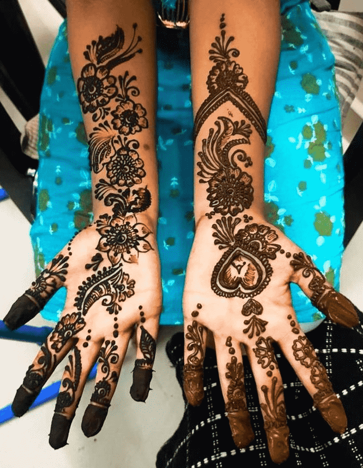 Resplendent Munnar Henna Design