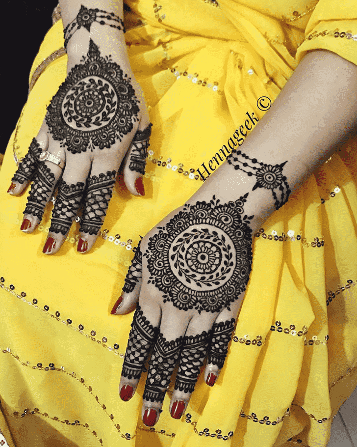 Fetching Mysore Henna Design