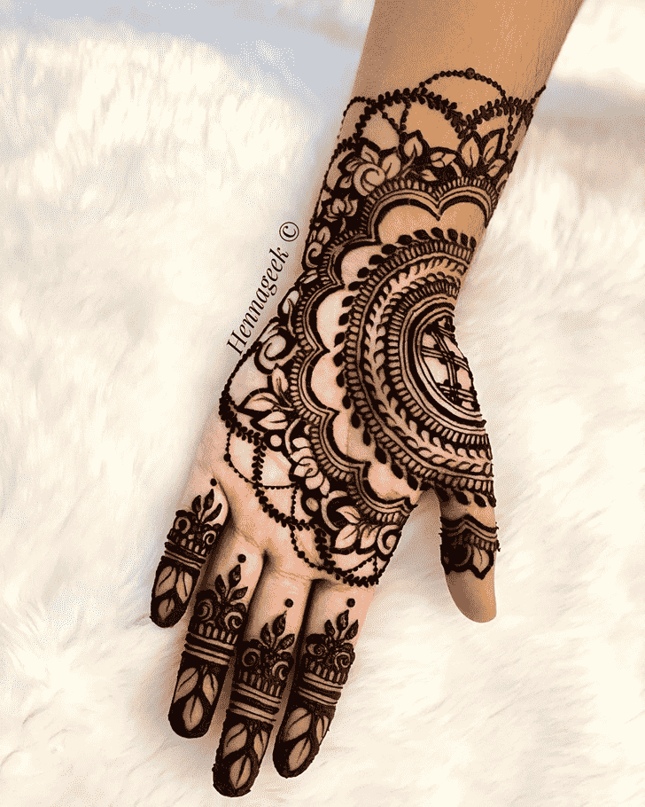 Graceful Mysore Henna Design