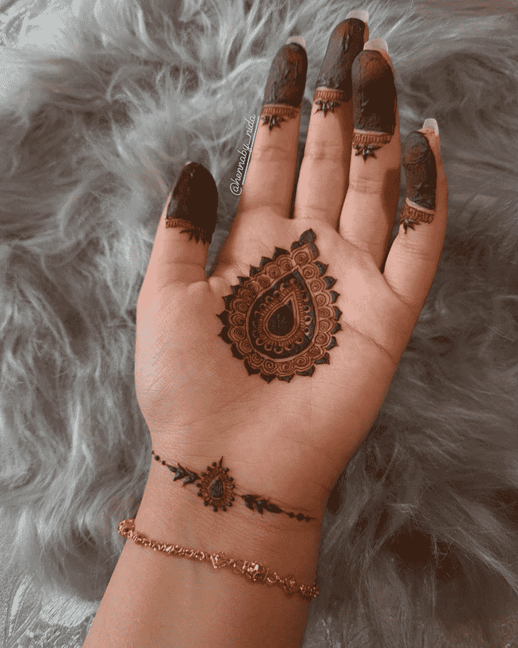 Delightful Mysuru Henna Design