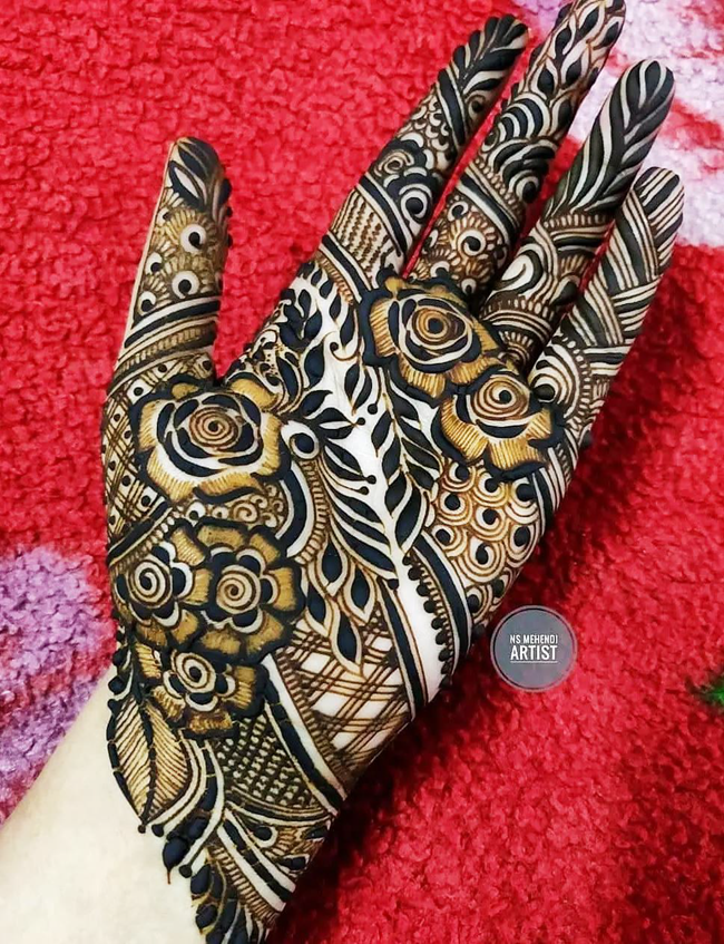 Beauteous Nashik Henna Design