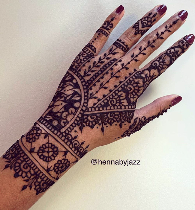 Magnetic Nashik Henna Design