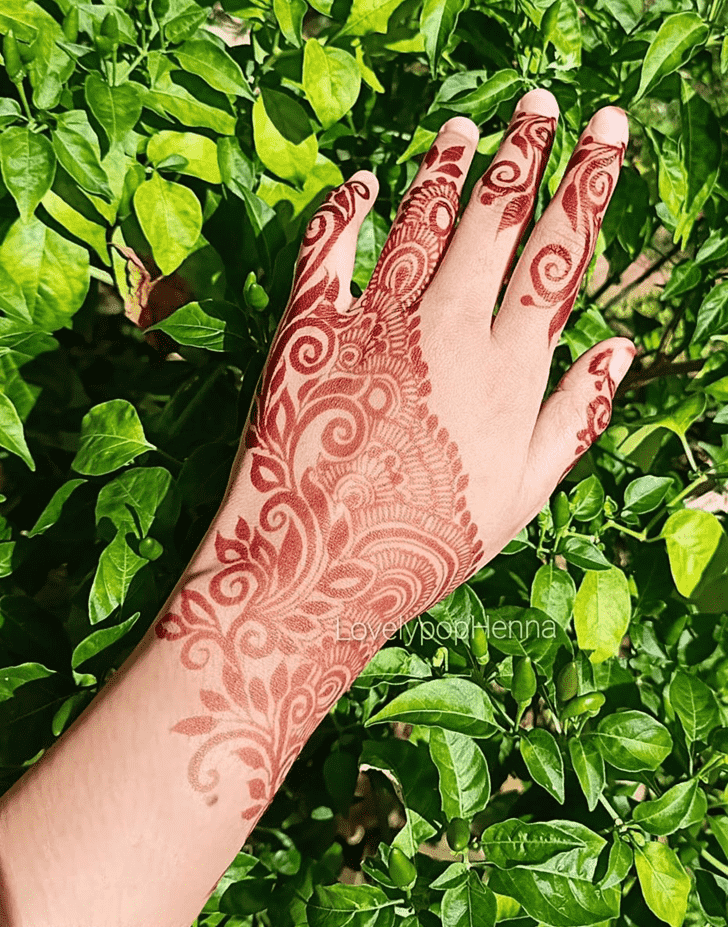Appealing Nasik Henna Design