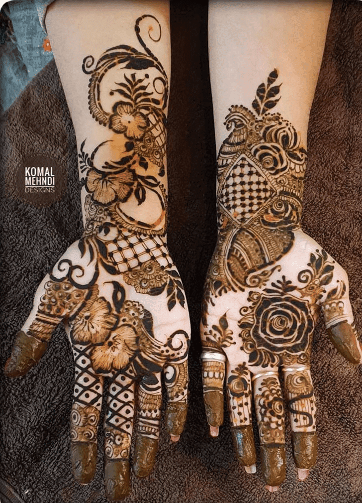 Grand Navratri Henna Design