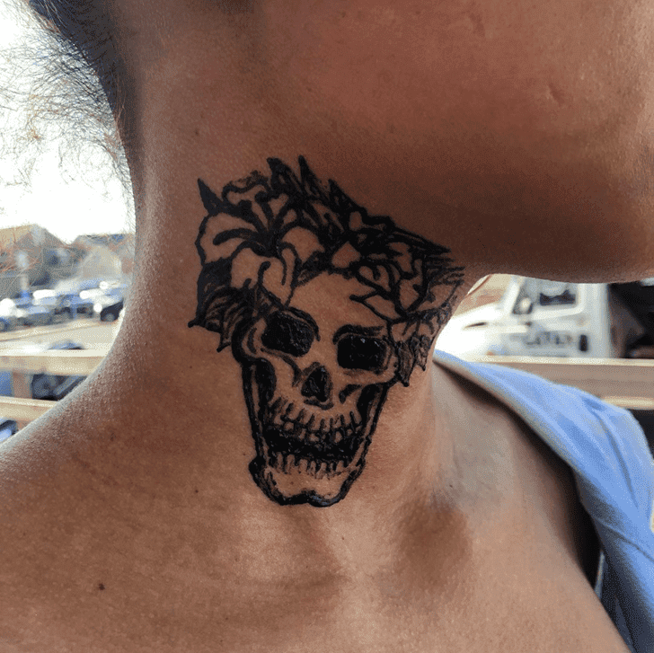 Nice Neck Henna Design