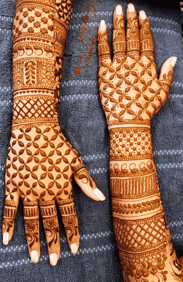 Nice Net Henna Design