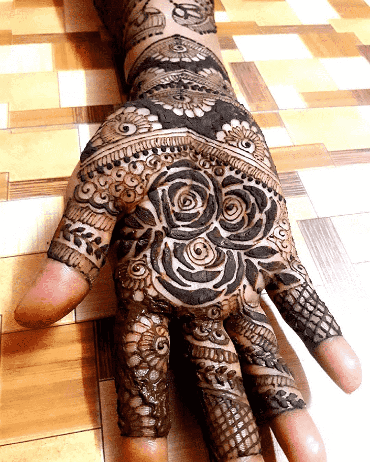 Magnificent New Year Henna Design