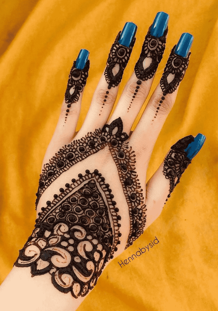 Slightly New Year Henna Design