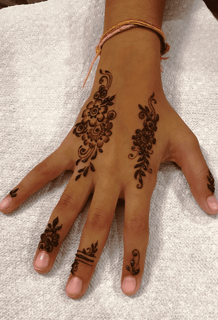 Appealing New York Henna Design