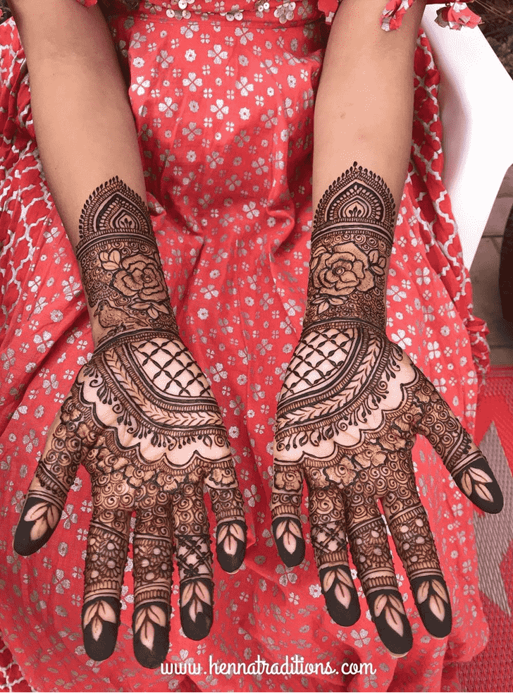 Captivating Noida Henna Design