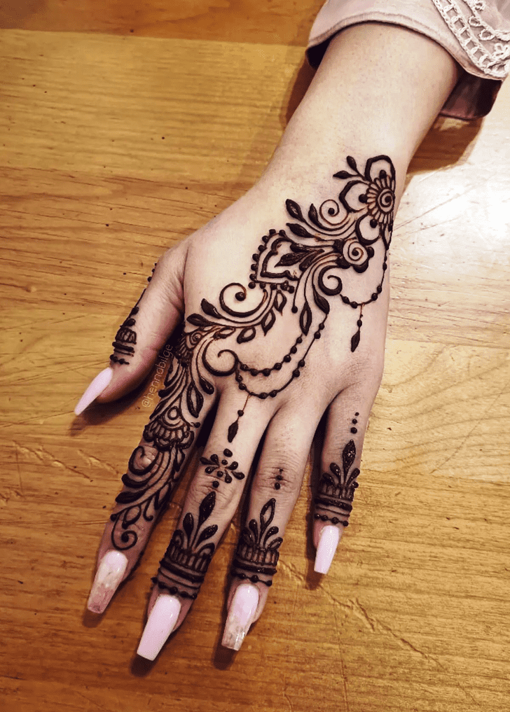 Radiant Norway Henna Design