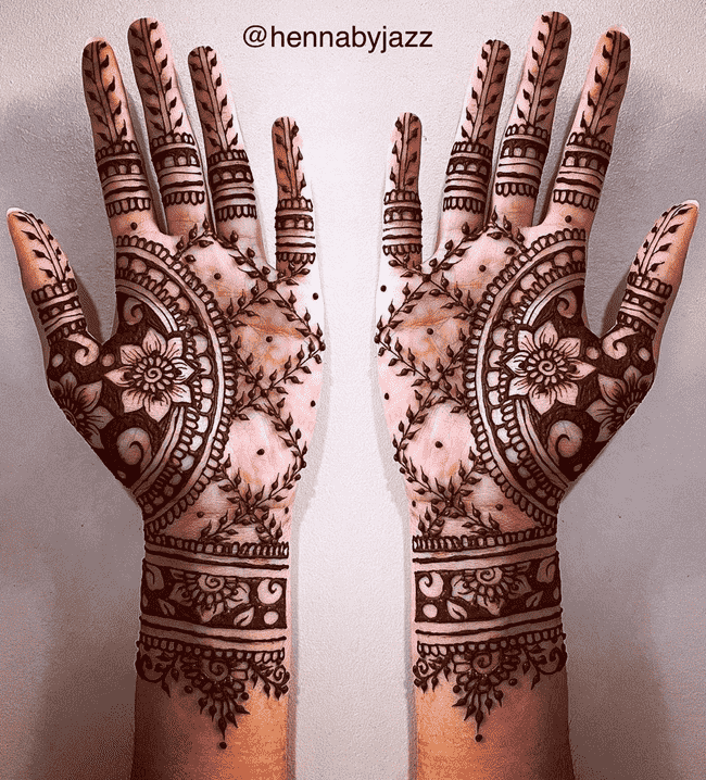 Charming Ooty Henna Design