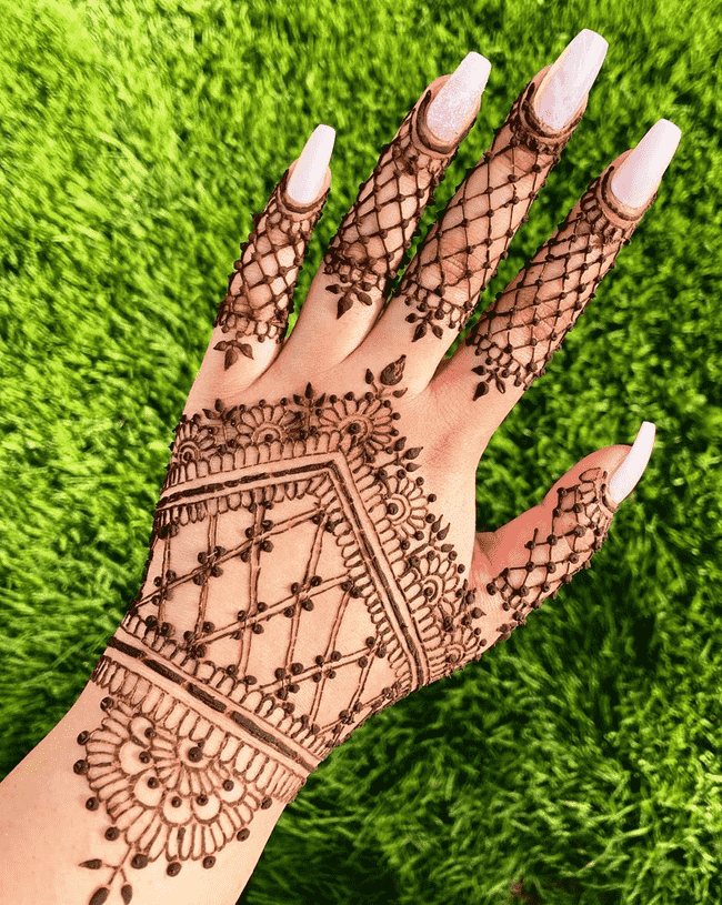 Arm Ooty Henna Design