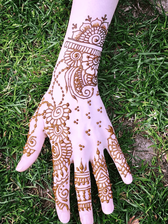 Stunning Ooty Henna Design