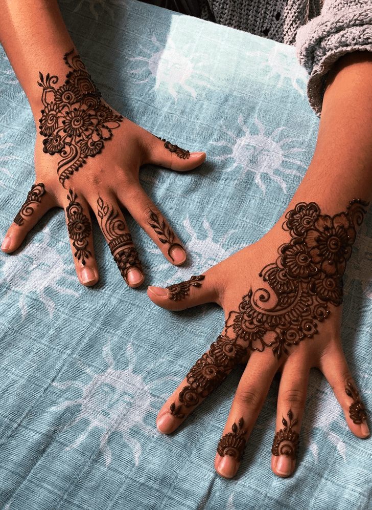 Classy Oregon Henna Design