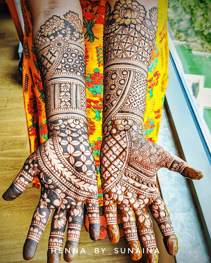 Enticing Orlando Henna Design