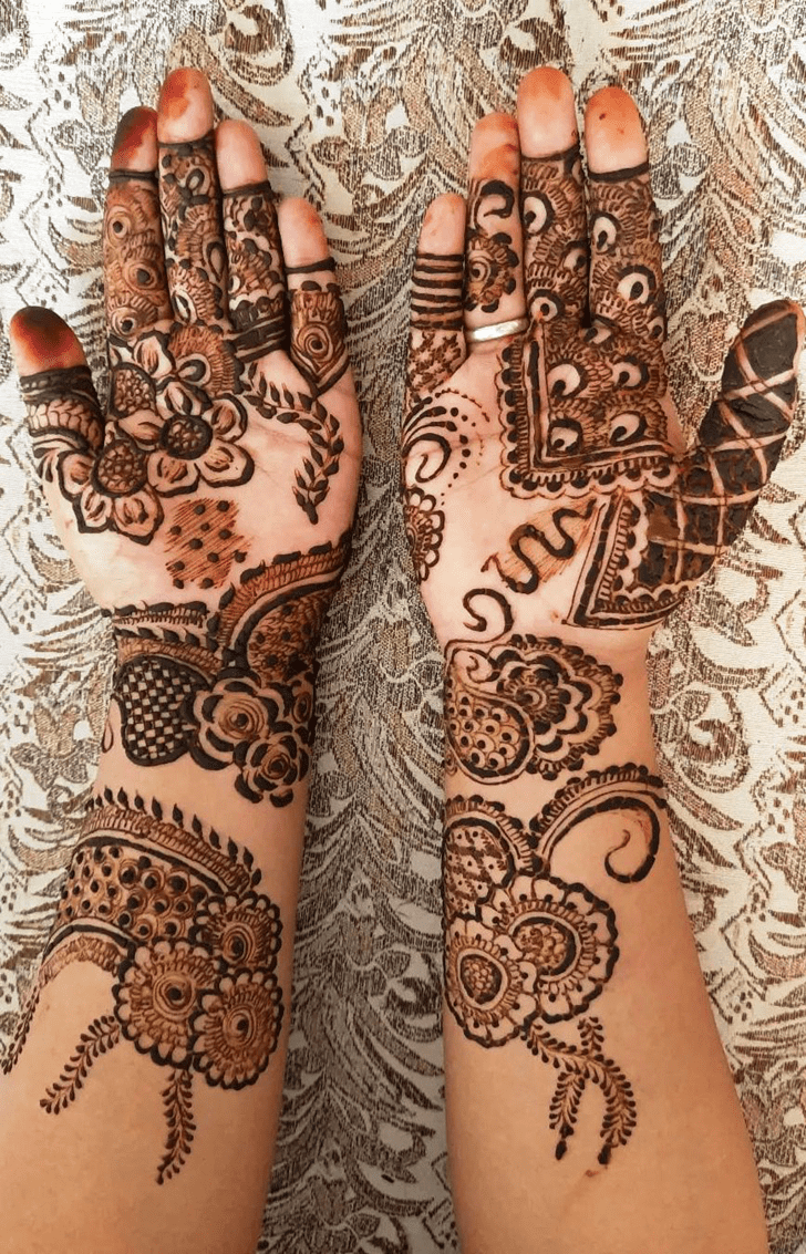 Refined Osaka Henna Design