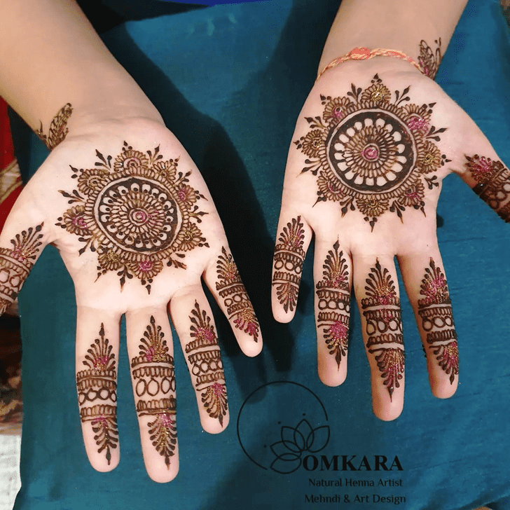 Resplendent Pahalgam Henna Design