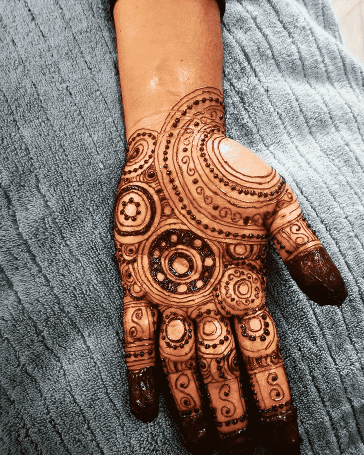 Fetching Palm Henna Design