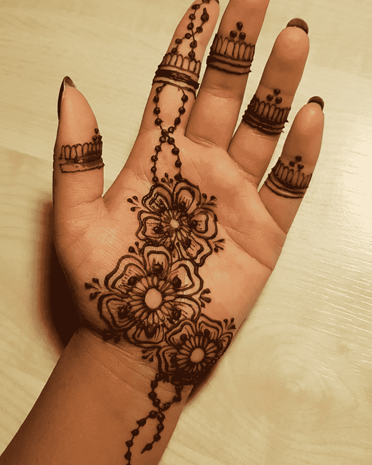 Lovely Palm Mehndi Design