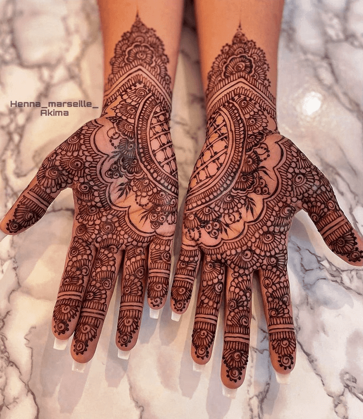 Bewitching Paris Henna Design