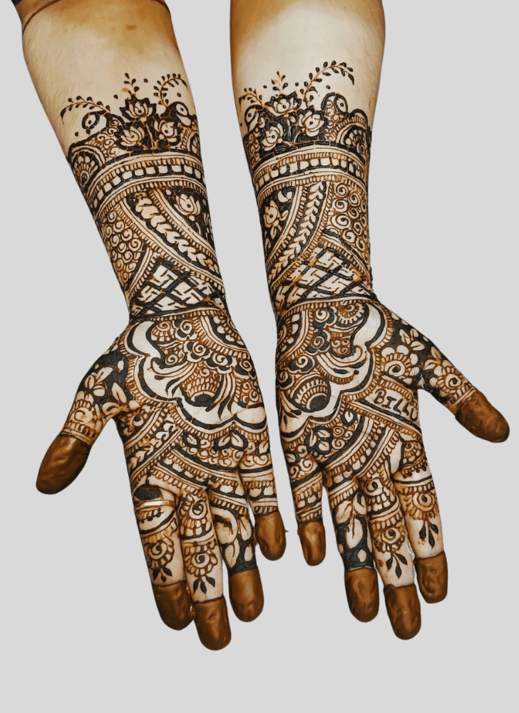 Enthralling Pattern Henna Design