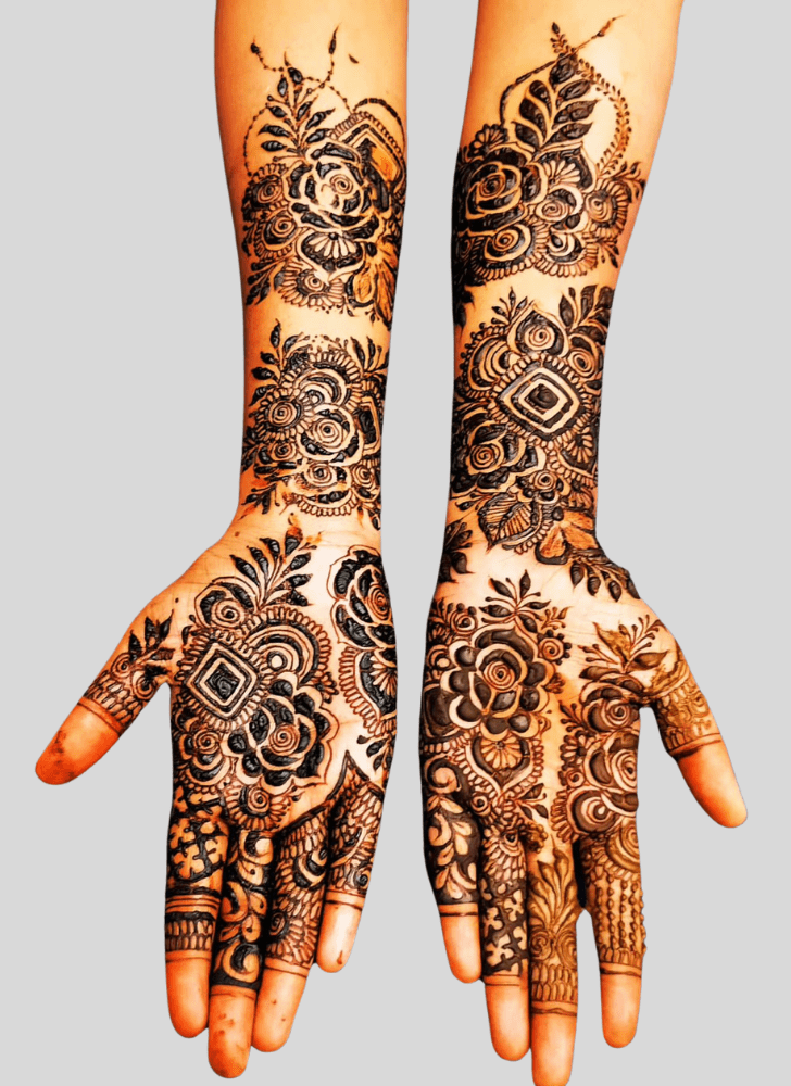 Enticing Patterns Henna Design