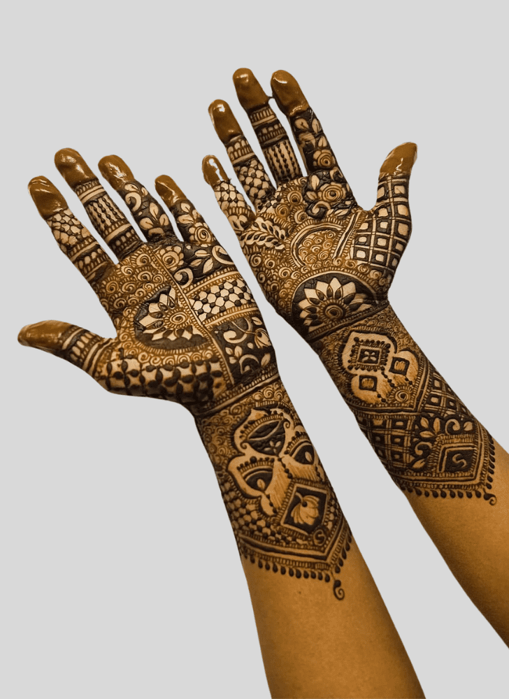 Mesmeric Patterns Henna Design