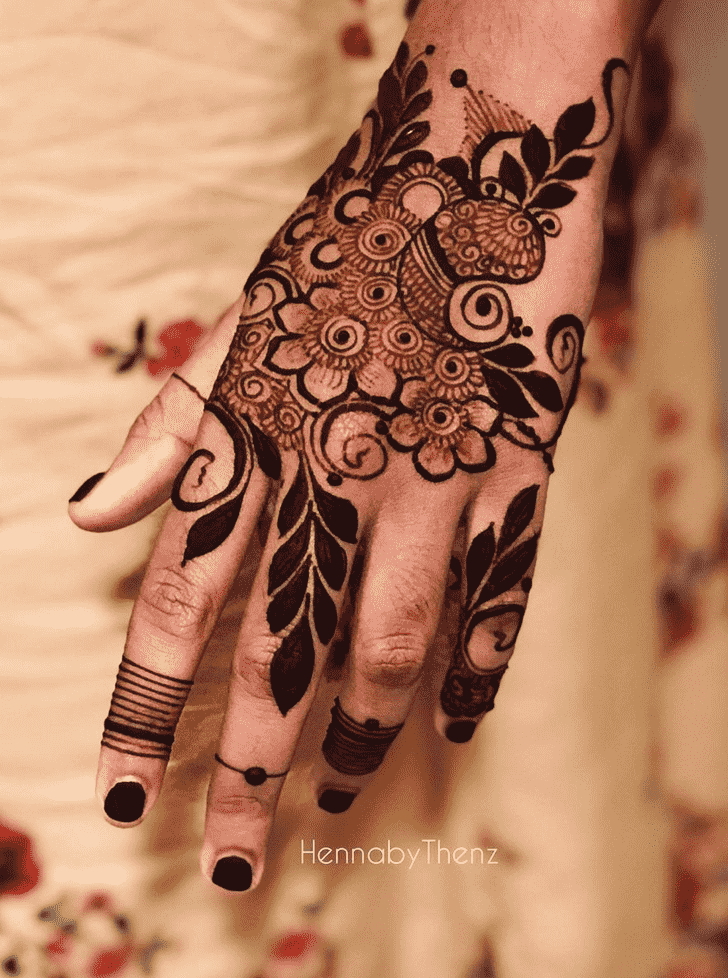 Bewitching Pennsylvania Henna Design