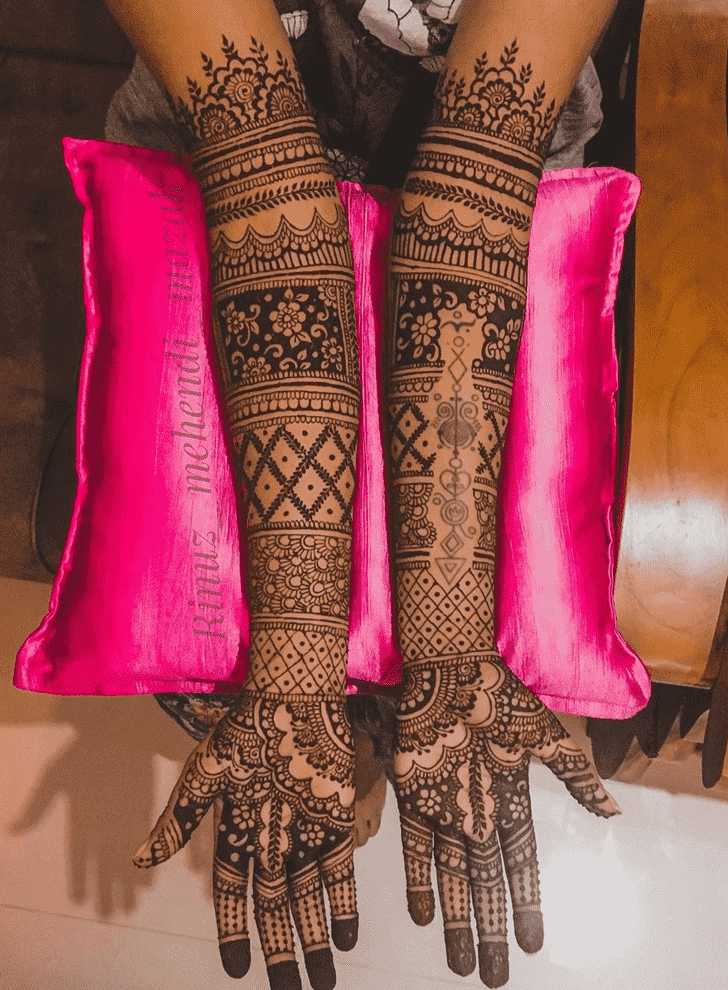 Exquisite Pennsylvania Henna Design