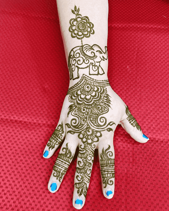 Dazzling Peshawar Henna Design