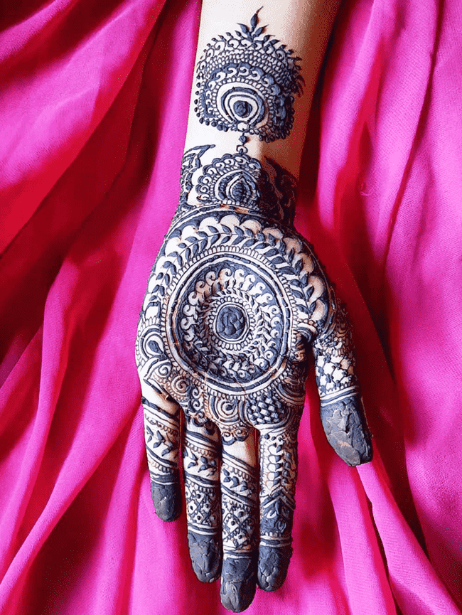 Fair Peshawar Henna Design