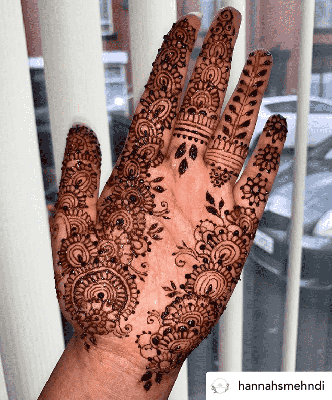 Superb Peshawar Henna Design