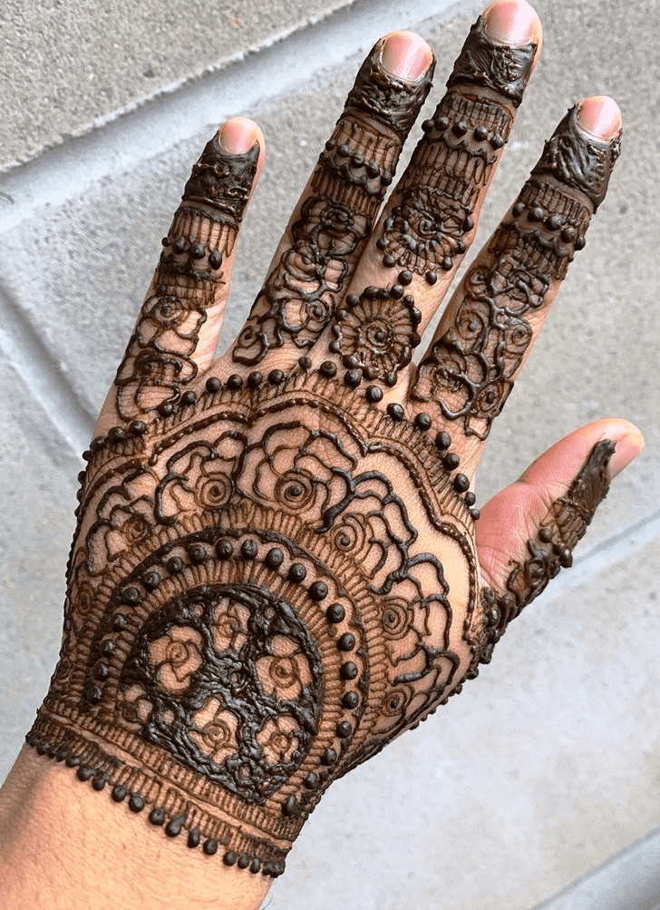 Enthralling Pokhara Henna Design