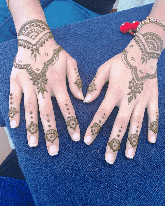 Bewitching Pondicherry Henna Design