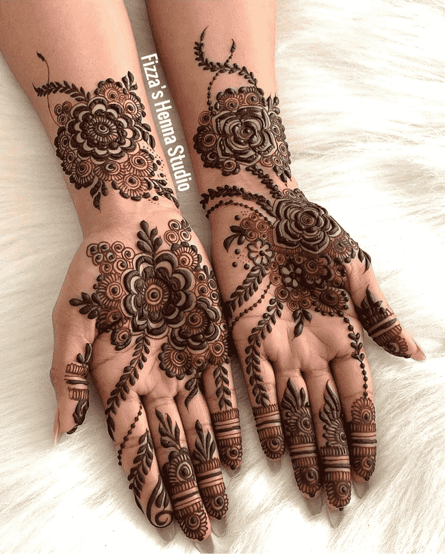 Fetching Pondicherry Henna Design