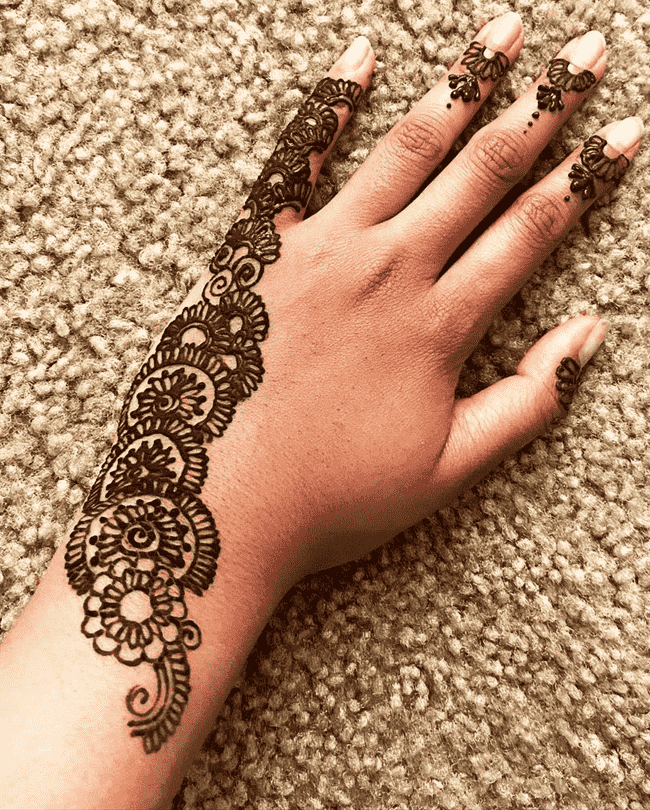 Pleasing Pondicherry Henna Design