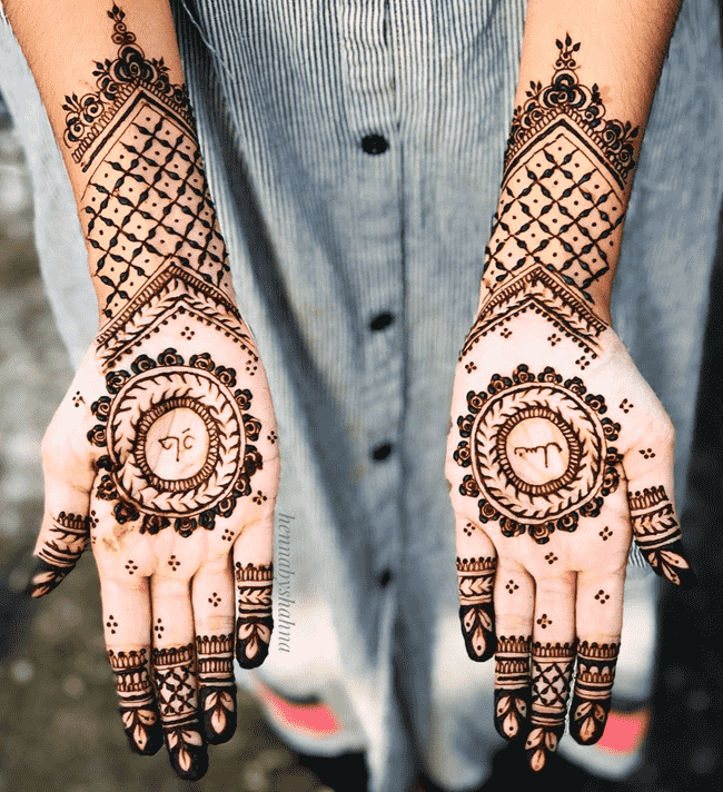 Resplendent Pondicherry Henna Design