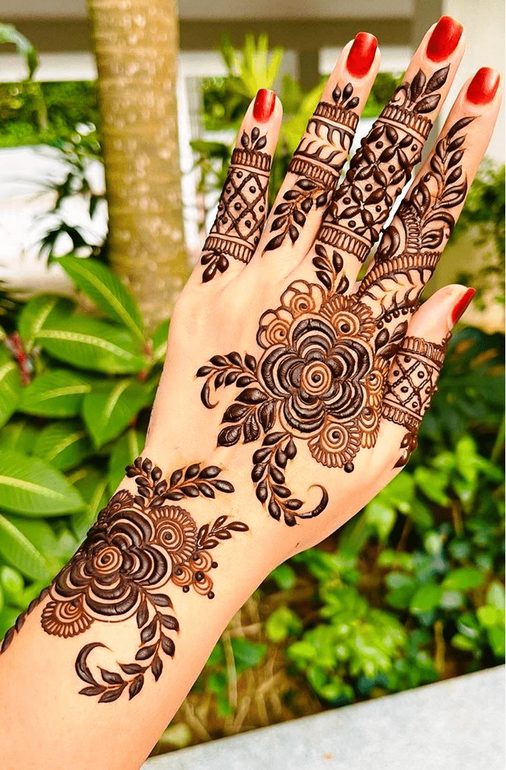 Delicate Popular Mehndi