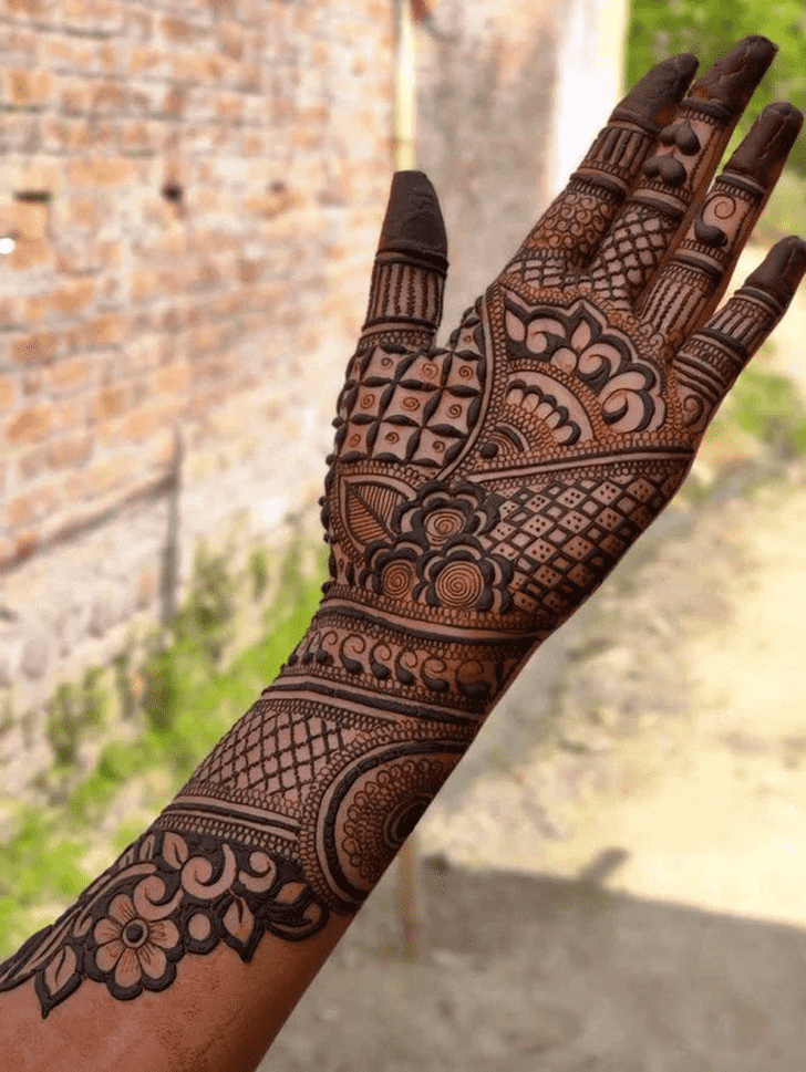 Fine Popular Mehndi