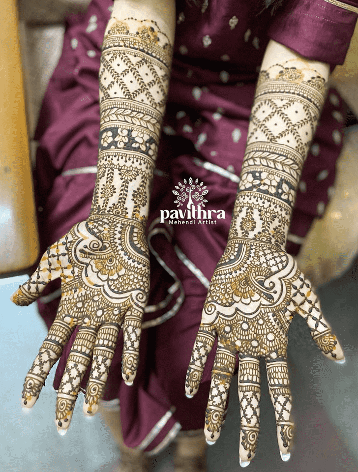 Exquisite Portland Henna Design