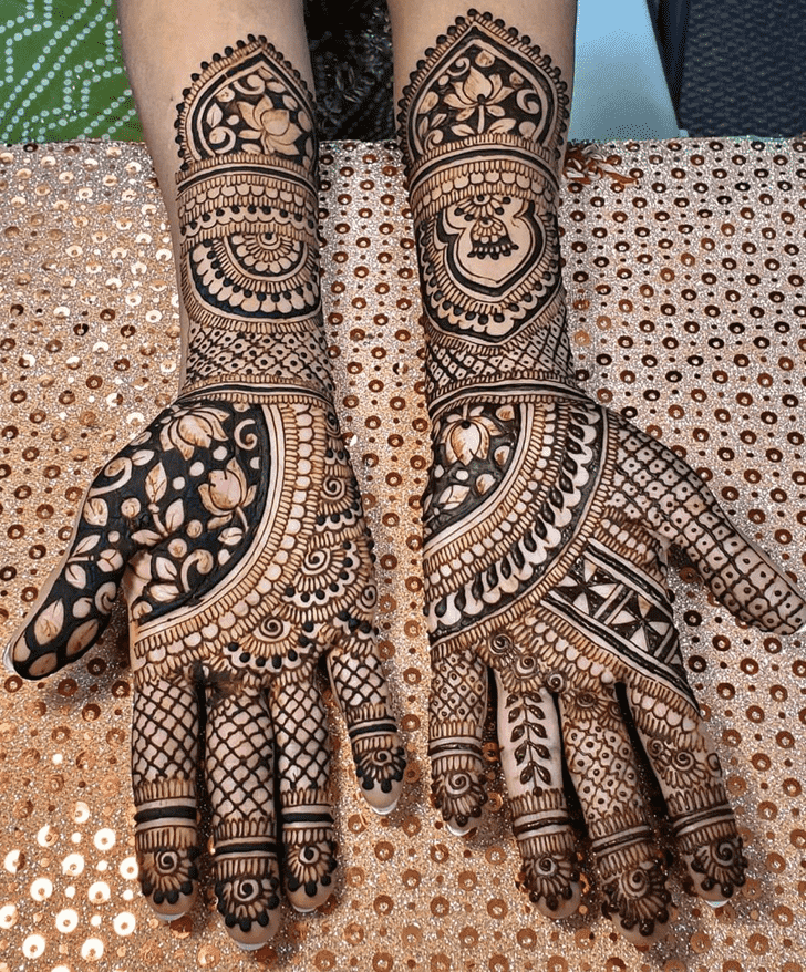 Awesome Portland Henna Design